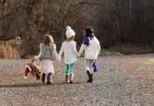 Jak uczyć dziecko pracy zespołowej?